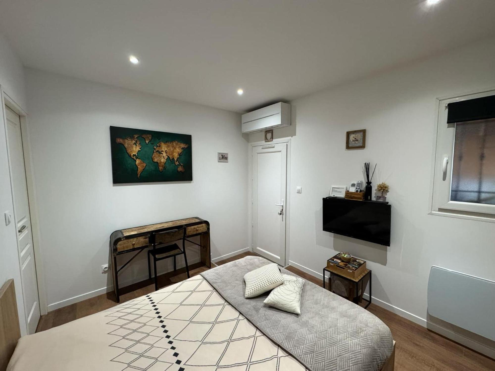 Apartamento Chez Christian et Valérie Rocbaron Exterior foto